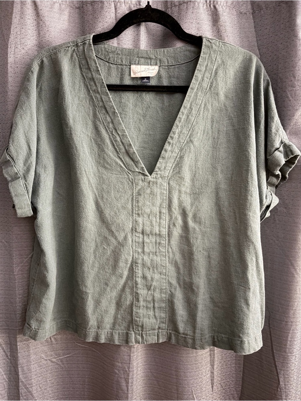 ✨3/$20 Universal Thread Sage Cotton Gauze V-Neck Top XL